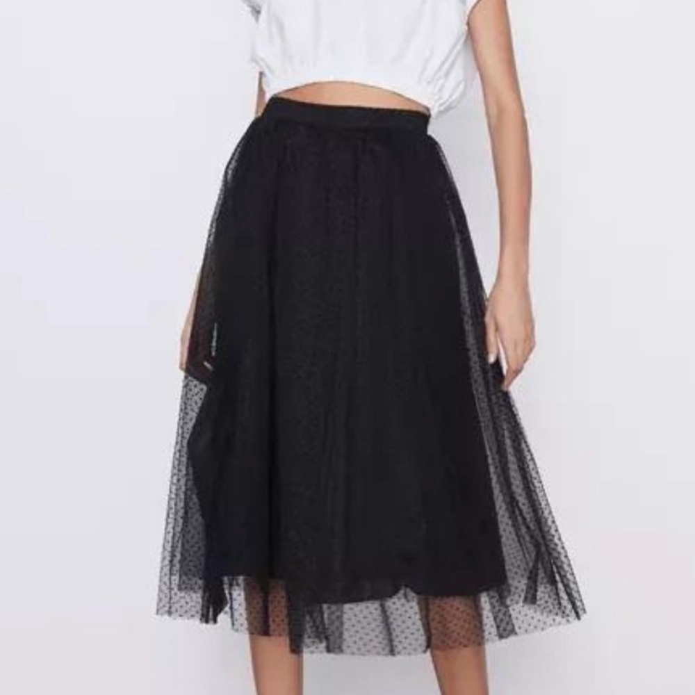 NWOT, Zara, Polka Dot Tulle Midi Skirt, Size M